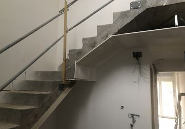 Vista escaleras vivienda