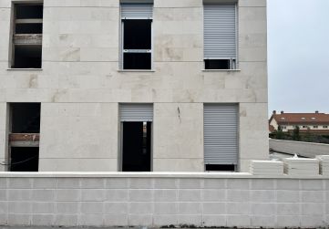 Murete divisorio zona privativa