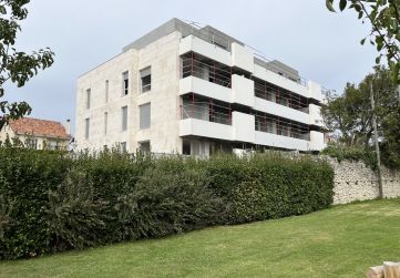 Progreso en el exterior del edificio