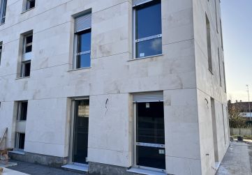 Colocación de vidrios en carpintería exterior