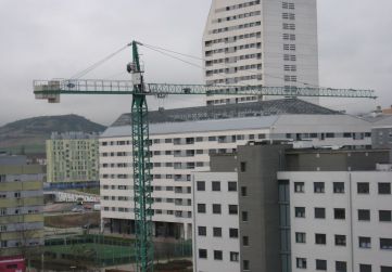 grúa torre instalada