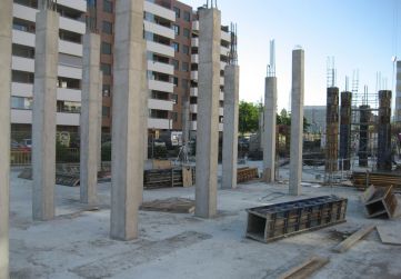 Pilares hormigonados P. Baja Bloque 2