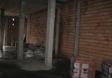 Albañilería en local comercial