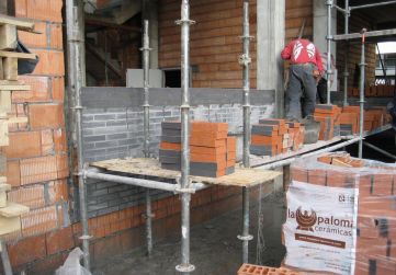 Comienzo ejecución fabrica Ladrillo Caravista