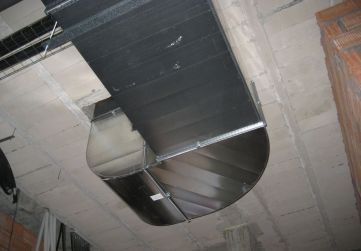 Conductos ventilación garaje